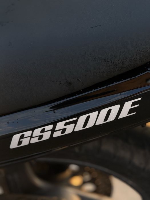 Продам гарниний та нанійний мотоцикил