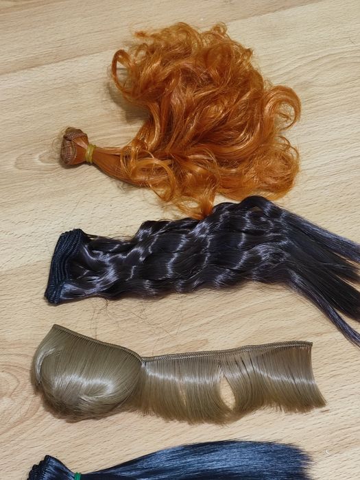 Волосся/ треси для ляльок