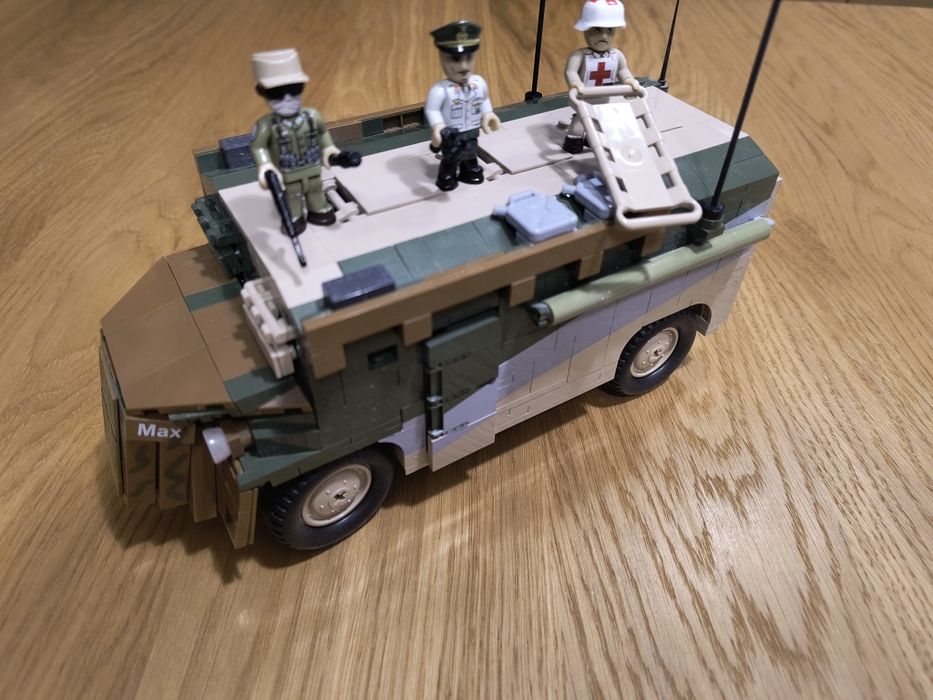 Cobi 2525, wyjątkowy