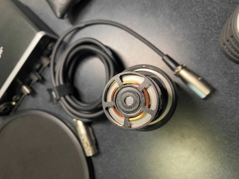 Мікрофон Audio-Technica BP40 та тримач  Audio-Technica AT8484