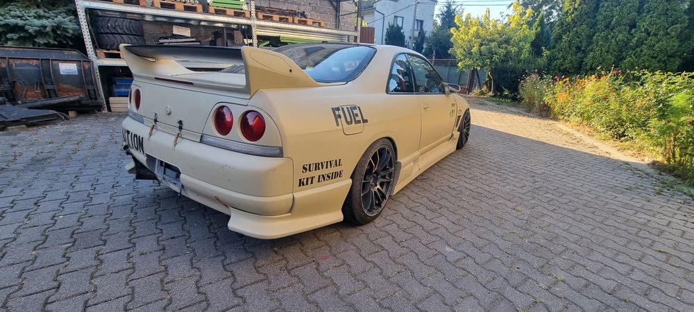 Nissan skyline r33 Rb25det drift