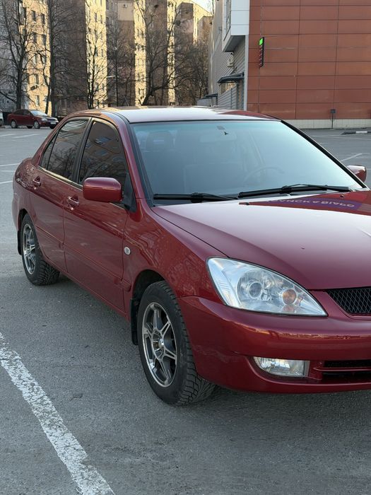 Lancer 1.6 газ 2008 Без вложений