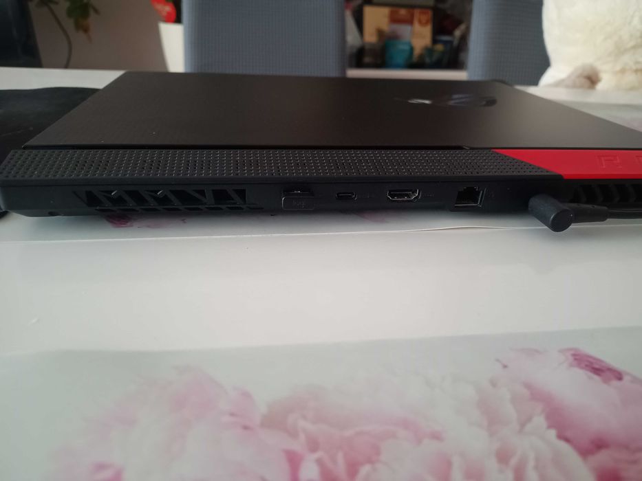 ASUS ROG Strix R7 4800H RTX 3050 16GB SSD Gaming OKAZJA Stan Bardzo Dobry