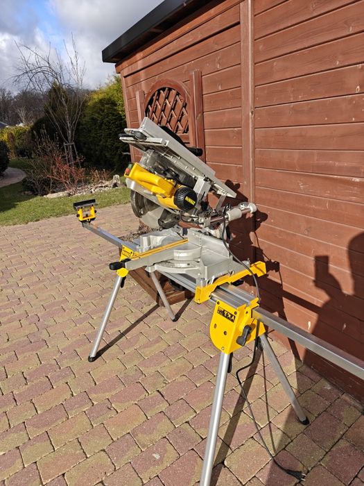 Ukośnica DeWalt D27112 + DE7033