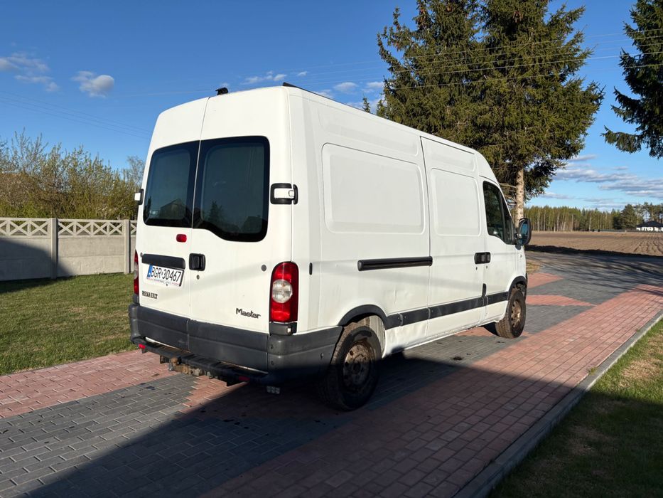 Renault master L2H2 2.5 DCI uszkodzony silnik