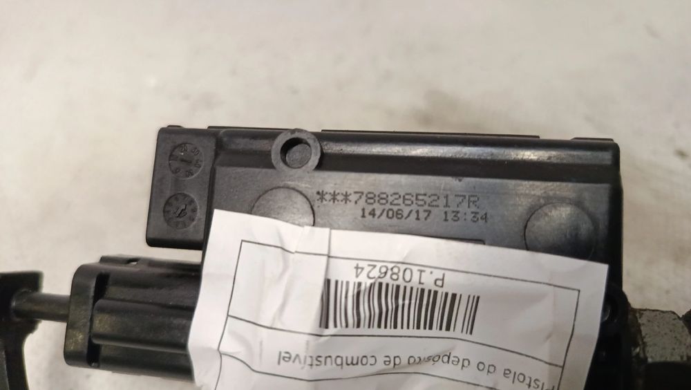 Pistola do depósito de combustível RENAULT Clio IV Grandtour (KH_)