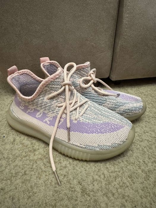 Красовки для дівчинки 34