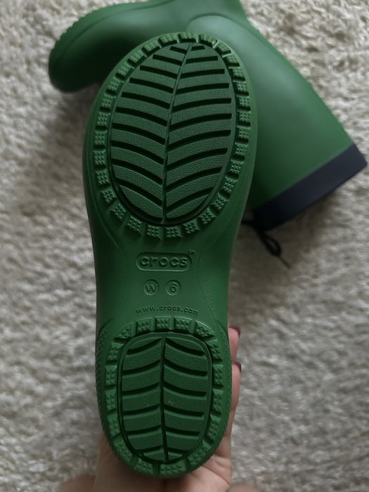 Резиновые сапоги Crocs, новые.