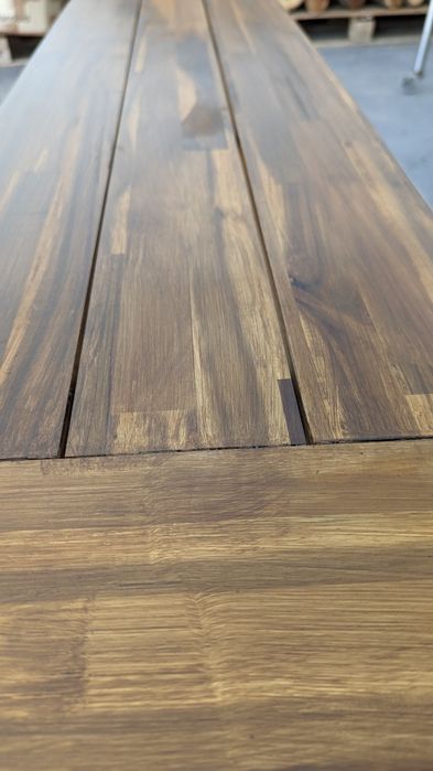 Conjunto Mesa + banco de interior/exterior para 6 pessoas