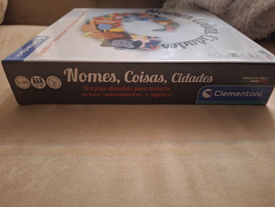 Jogo Nomes, Coisas, Cidades