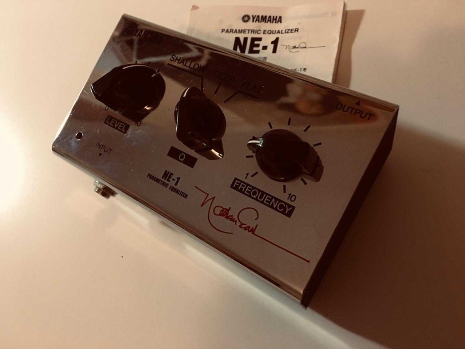 Equalizador-Paramétrico p Guitarra-Baixo - Yamanha NE-1 (Nathan East)