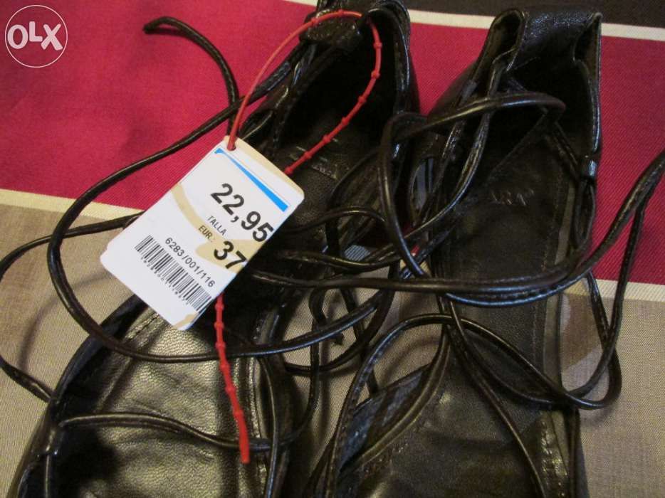 Sapatos de senhora novos