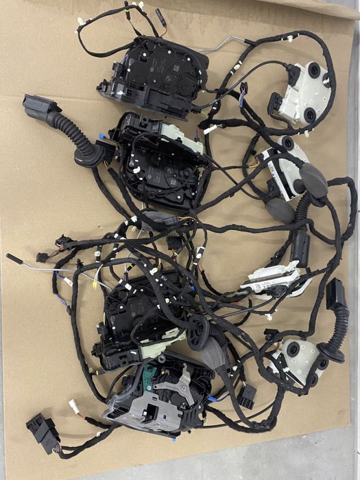 Bmw x5 g05 x7 g07 дотяжки дверей