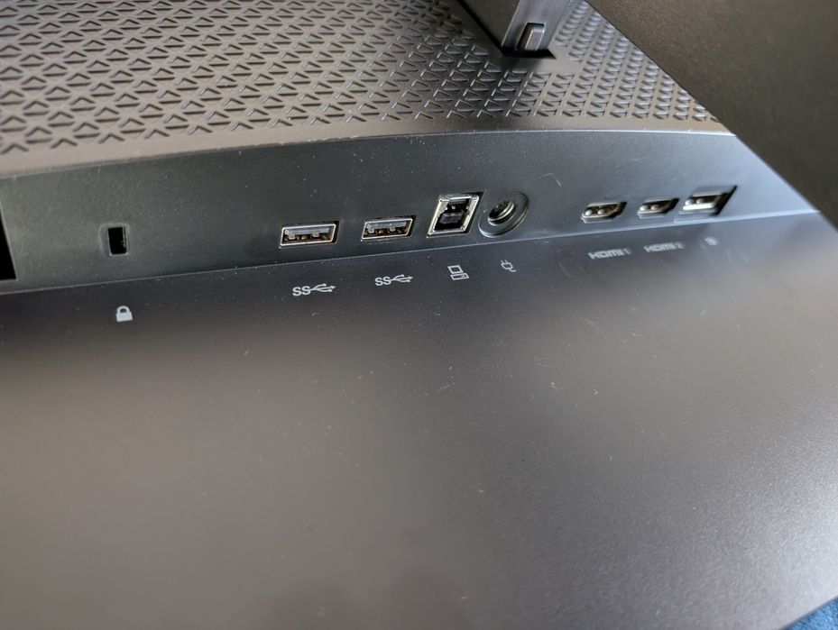 Monitor Gaming HP OMEN Z7Y57AA (25'' - 1 ms - 144 Hz - FreeSync)