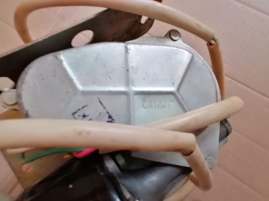 Стеклоочиститель СЛ-102Г новый ссср