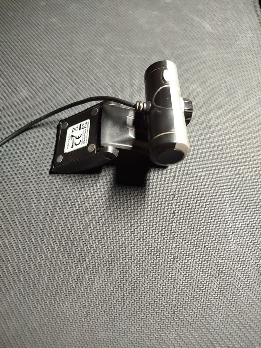 Продам веб-камеру Logitech