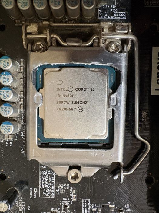 Z370 + i3-9100f 8gb ram ddr4