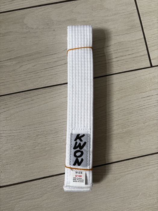 Пояс тхєквандо, каратє