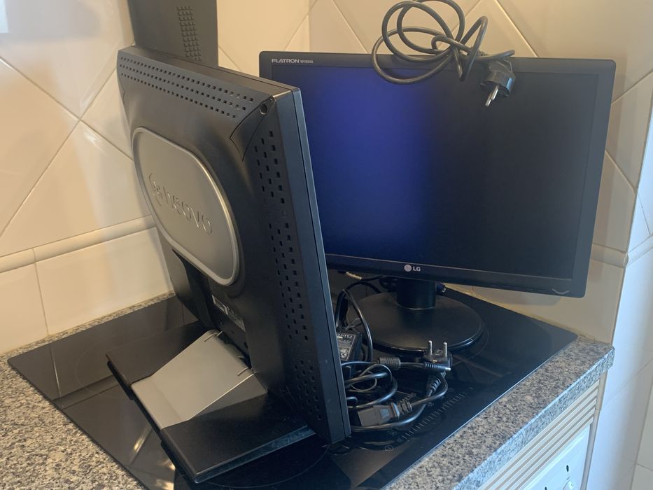 Monitor neovo afuncionar 100%