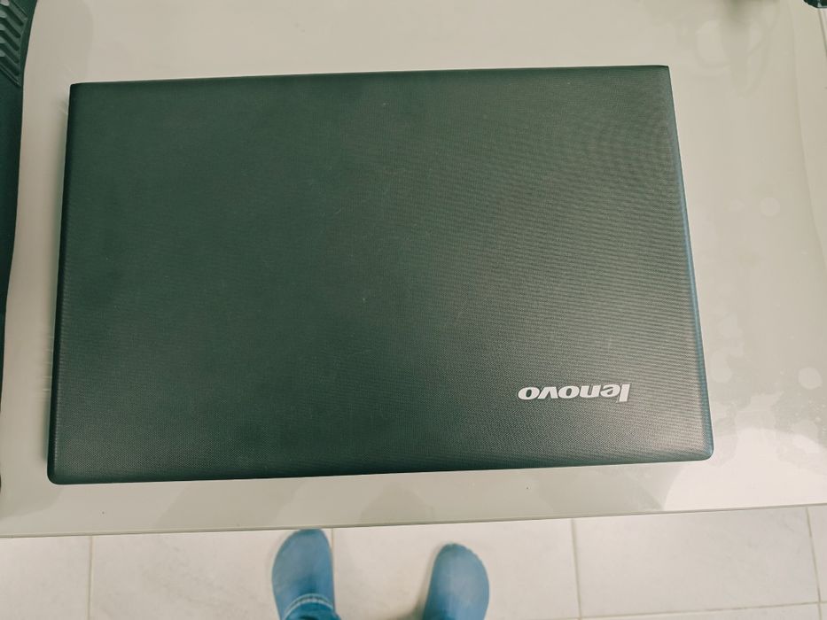 Laptop Lenovo G710 17" 8 GB RAM