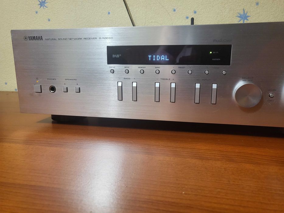 Yamaha musiccast R-N303D