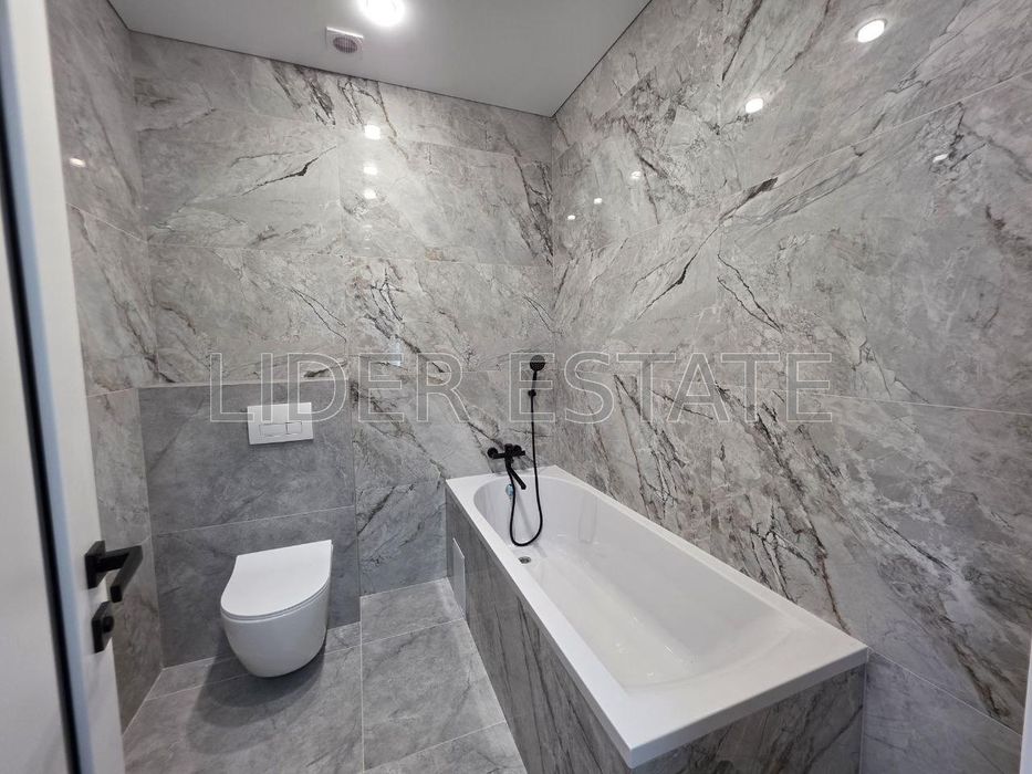 Продаж 4 кімнатного котеджу,таунхауз,Ужгород