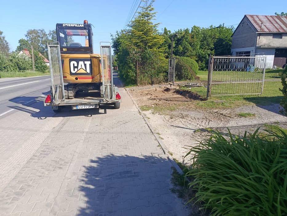 Usługi minikoparką 2.7 Cat plus wywrotka 3.5t bądź wywrotka 10t