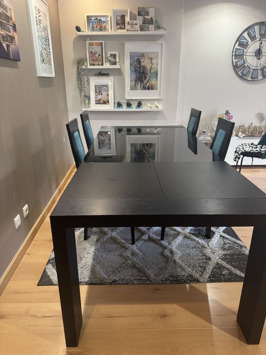 Mesa extensivel e cadeiras Antarte