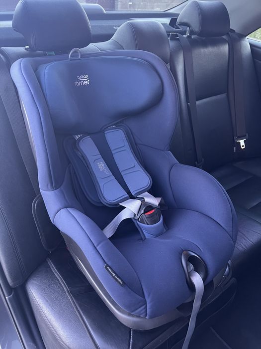 Britax Römer Trifix 2 i-Size