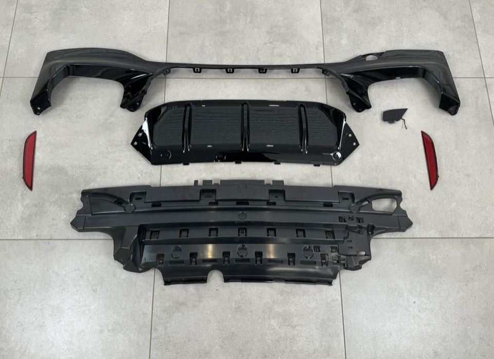 Диффузор накладка на бампер BMW 5 G30 на м пакет бмв г M5 черный