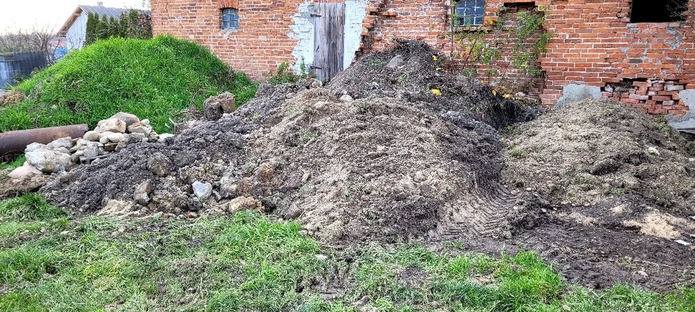 Oddam ziemie z gruzem