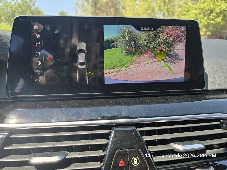 BMW 530 e iPerformance Line Luxury financiando/ garantia