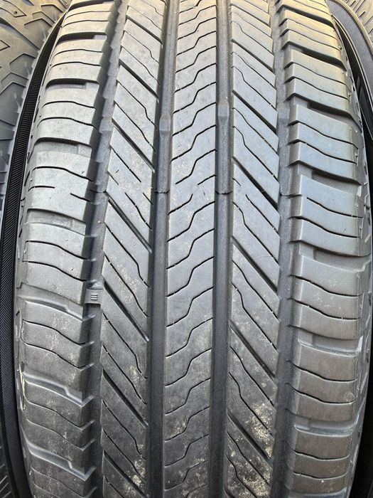 Літні шини 215/60 R17 Yokohama Geolandar CV G058 4шт. 8мм 2023