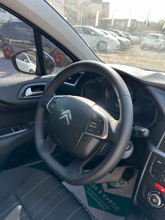 Продам Citroen C4 2012 рік можлива розстрочка,кредит,обмін!