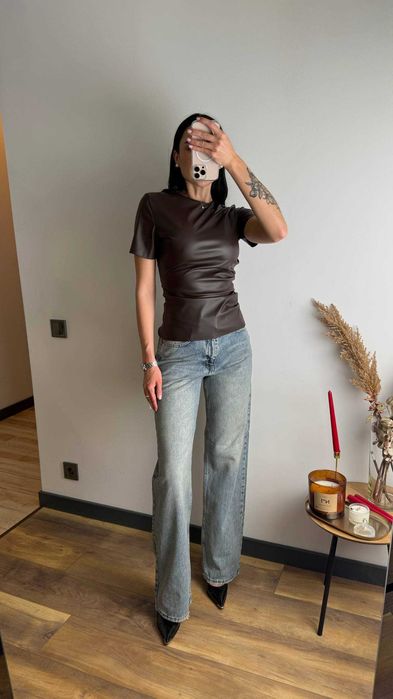 топ з еко-шкіри з рукавами