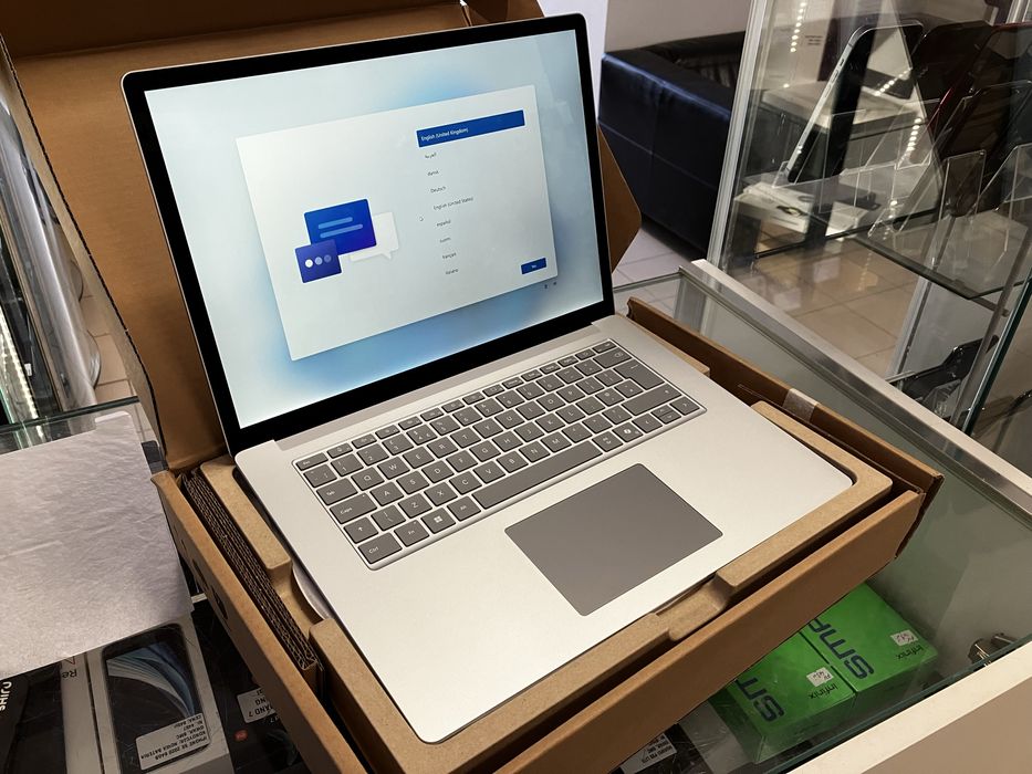 Nowy Microsoft Surface Laptop 6 For business Ultra 7 16gb 256gb