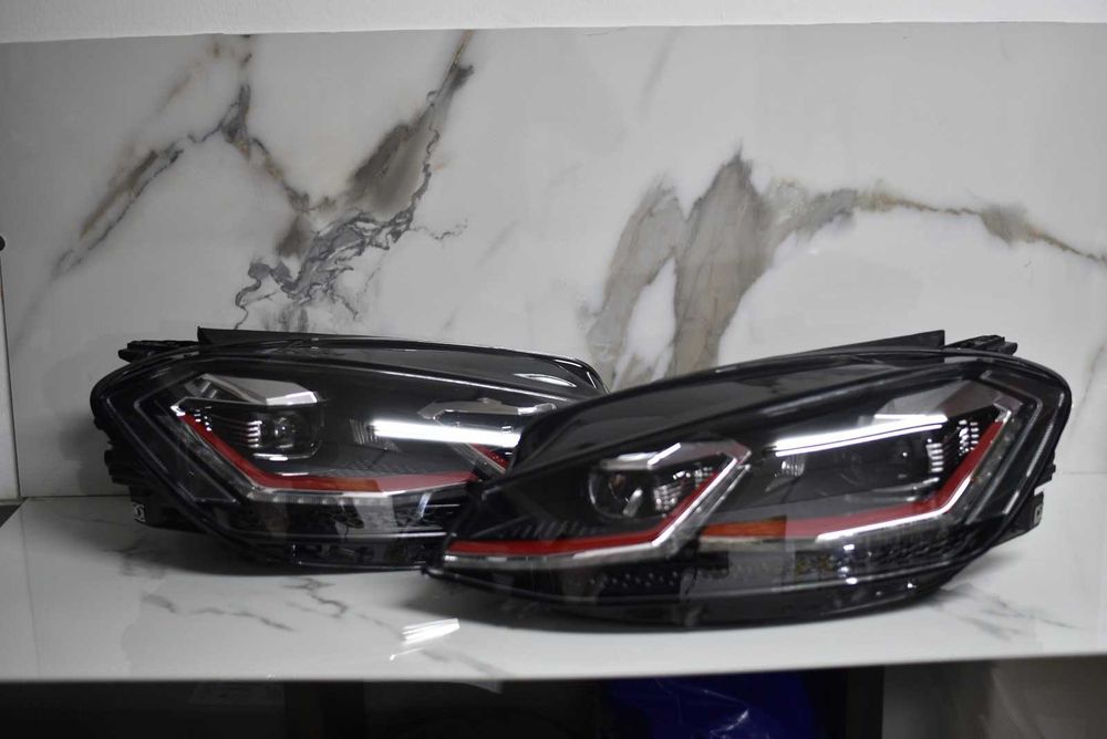 Par de Faróis Dianteiros Volkswagen Golf GTI MK7.5 (2013–2017)
