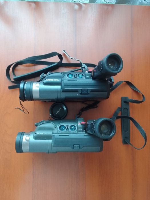 Продам відеокамери hitachi