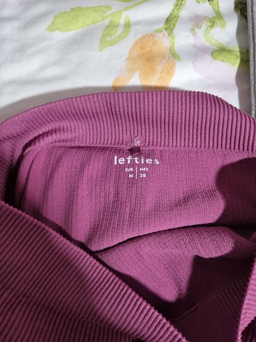 3 pares de leggings lefties