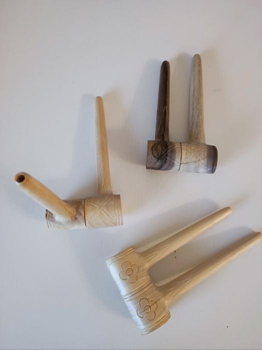 Rapés / Kuripe / Tepi de madeira sagrada