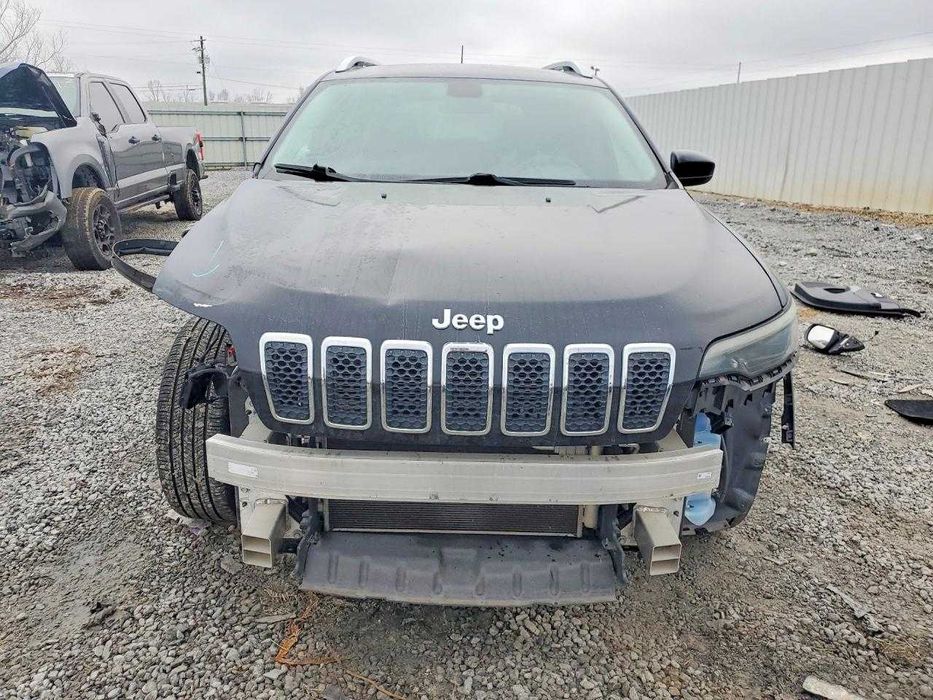 JEEP Cherokee LATITUDE 2019