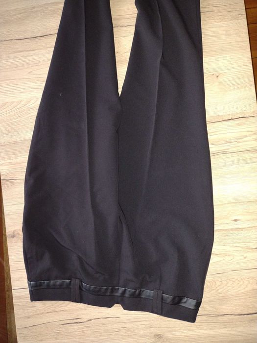 Sprzedam spodnie eleganckie