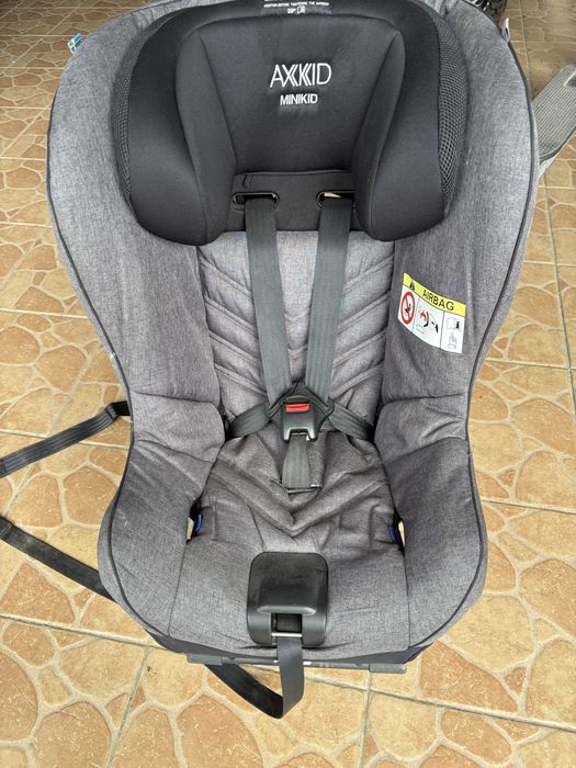 Axkid Minikid fotelik samochodowy