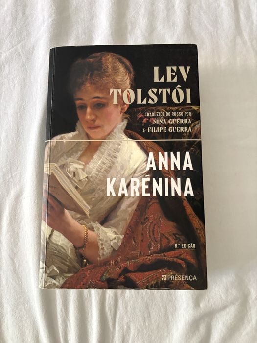 Livro “Anna Karénina”