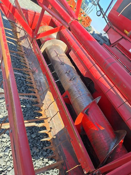 Комбайн Massey Ferguson 20 XP