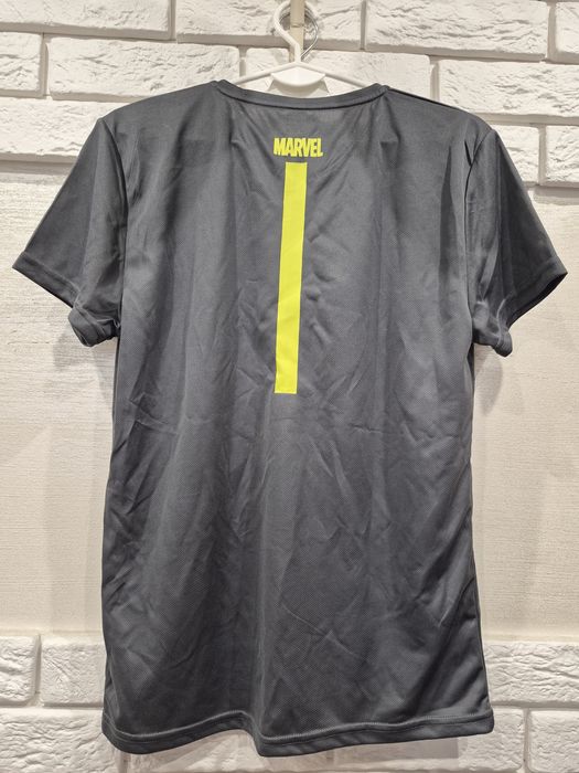 Koszulka sportowa marvel s szybkoschnąca szara zbroja przebranie nowa