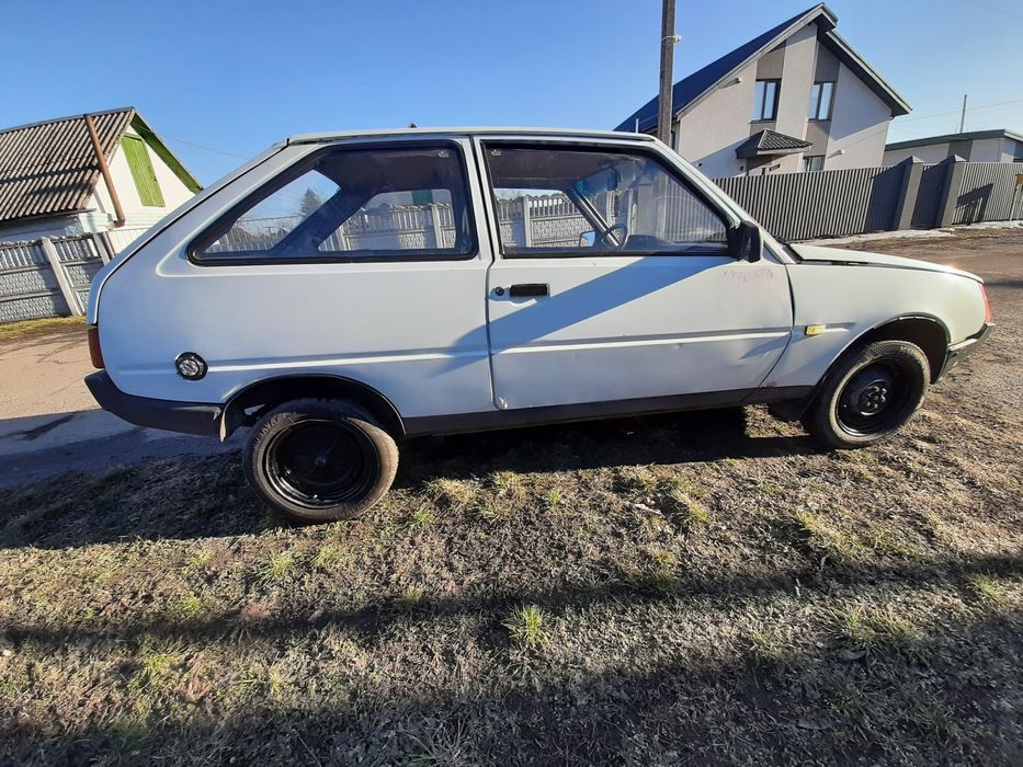 Продам таврію бензин