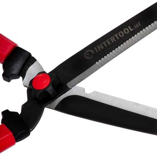 Ножиці садові з телескопічними ручками. INTERTOOL FT-1117.