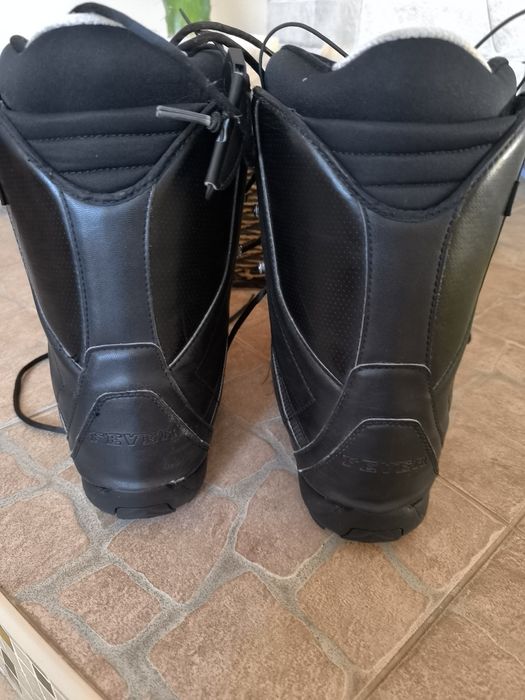 Чоботи для сноуборду