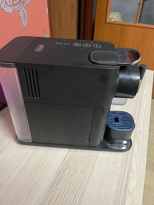 Ekspres DeLonghi Nespresso